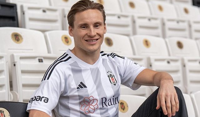 Jonas Svensson aslen nereli hangi takımda oynuyor hangi takımlarda oynadı kaç gol attı?