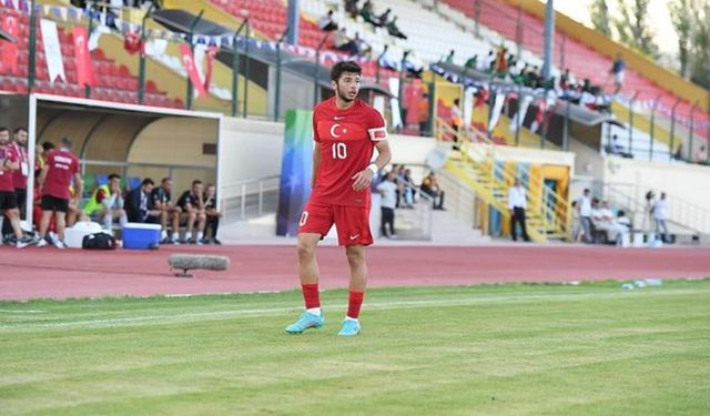 Muhammed Gümüşkaya hangi takımlarda oynadı aslen nereli kaç gol attı hangi takımdan geldi?