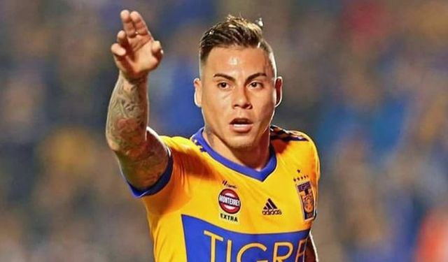 Eduardo Vargas kaç gol attı hangi takımda oynuyor hangi takımlarda oynadı aslen nereli?