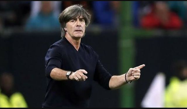 Joachim Löw hangi takımları çalıştırdı hangi takımlarda oynadı aldığı kupalar aslen nereli?