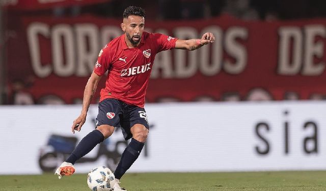 Mauricio Isla hangi takımda oynuyor hangi takımlarda oynadı aslen nereli kaç gol attı?