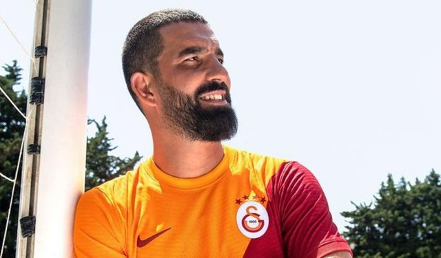 Arda Turan toplam kaç gol attı aslen nereli hangi takımlarda oynadı hangi takımı çalıştırıyor?