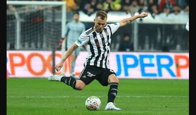 Alexandru Maxim hangi takımlarda oynadı aslen nereli toplam kaç gol attı hangi takımdan geldi?