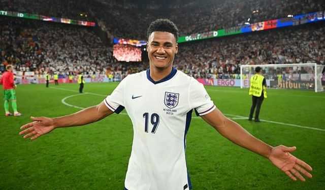 Ollie Watkins toplam kaç gol attı aslen nereli hangi takımlarda oynadı hangi takımda oynuyor?