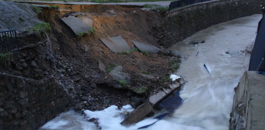 Son Dakika İzmir sel felaketi son durum